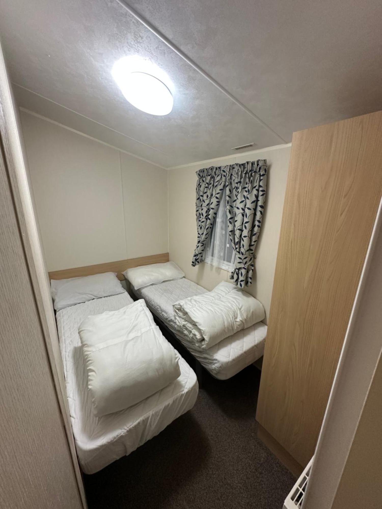 Sunnymede E11 Keyshare Holiday Lets 8 Berth Інголдмеллс Екстер'єр фото